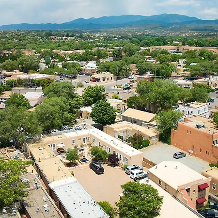 Dos Hermanas Casita 4, 5 & 6 Downtown Courtyard * Santa Fe