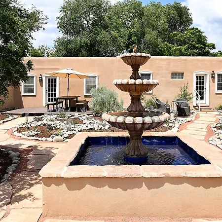 Dos Hermanas Casita 4, 5 & 6 Downtown Courtyard *