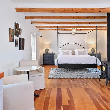 Dos Hermanas Casita 4, 5 & 6 Downtown Courtyard *