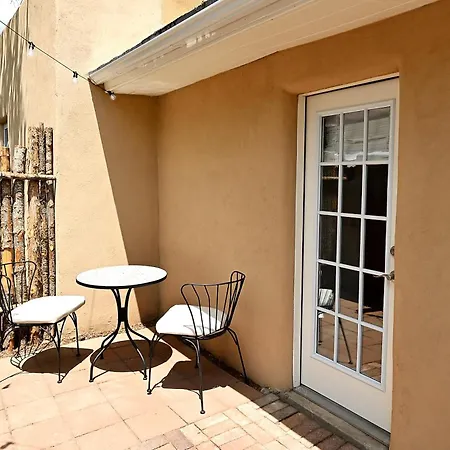 Dos Hermanas Casita 4, 5 & 6 Downtown Courtyard Santa Fe