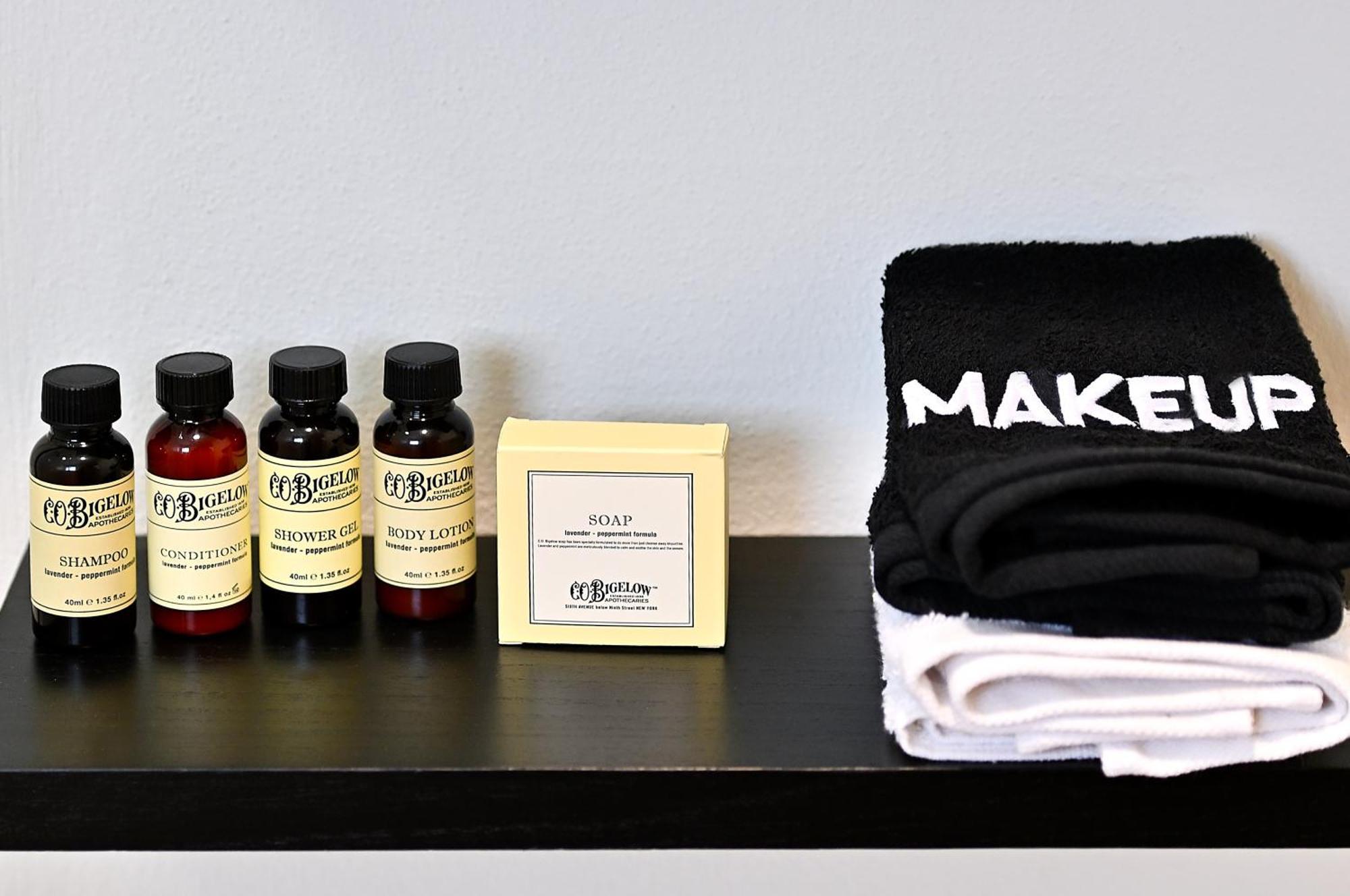 Сasa de vacaciones Dos Hermanas Casita 4, 5 & 6 Downtown Courtyard *