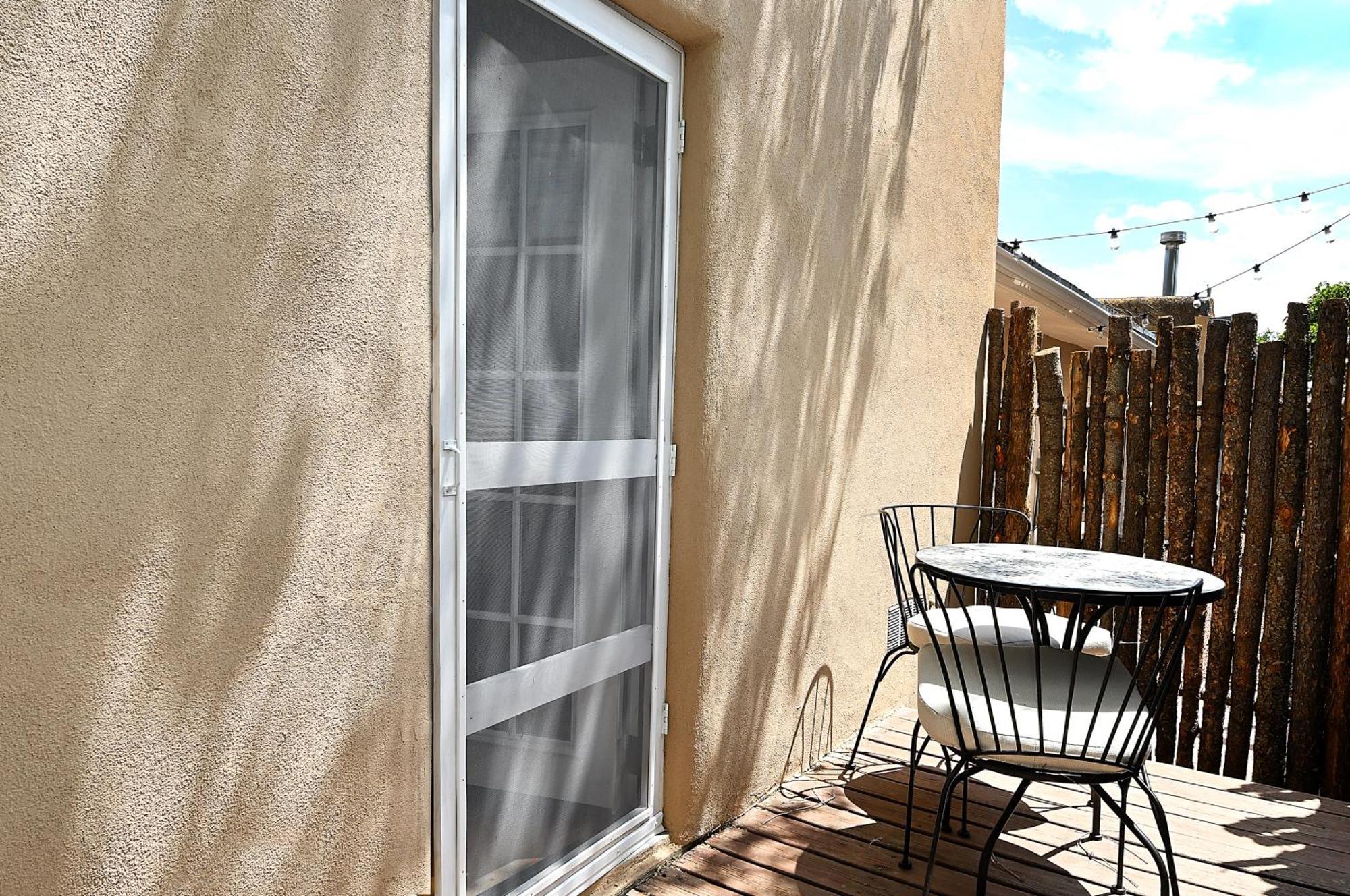 Dos Hermanas Casita 4, 5 & 6 Downtown Courtyard *